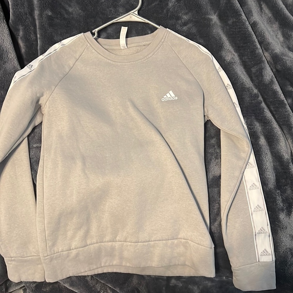 Adidas sweater